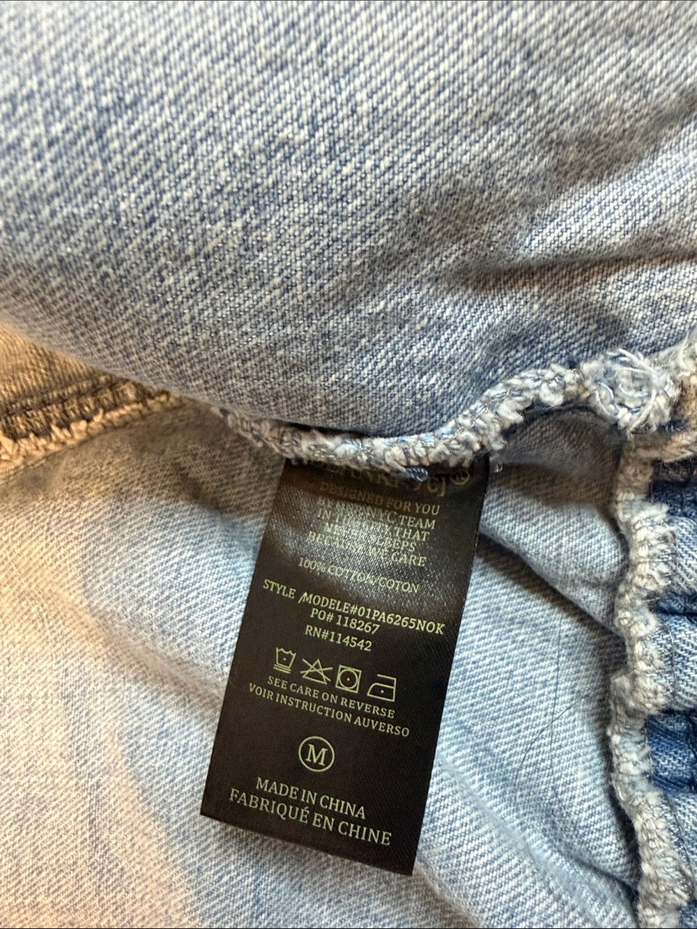 Blank NYC Light Blue Denim Jacket Size Medium - Picture 9 of 9